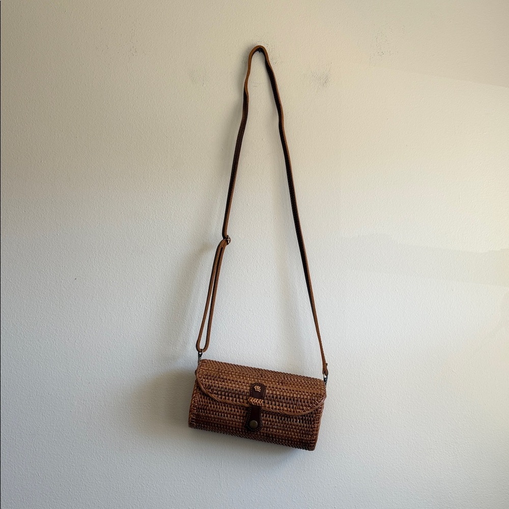 Wicker purse